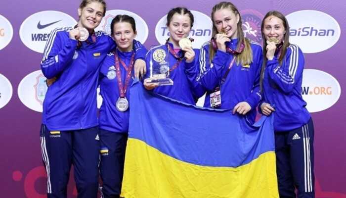 Жіноча збірна України виграла командний залік чемпіонату з боротьби U20